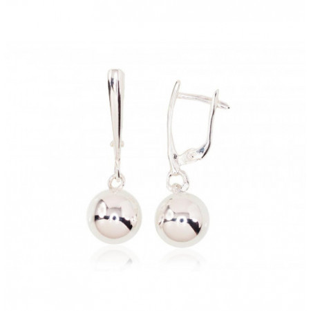 Sidabriniai auskarai ant...