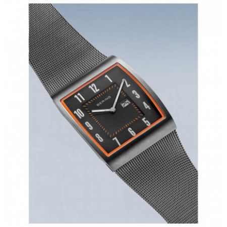 Bering 52033-379 laikrodis