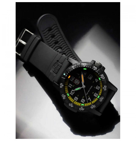 Luminox XS.0325 laikrodis