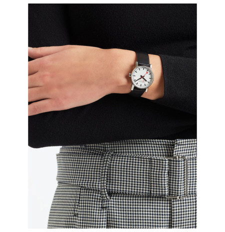 Mondaine MSE.30110.LBV laikrodis