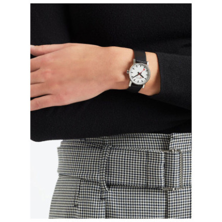 Mondaine MSE.30110.LBV laikrodis