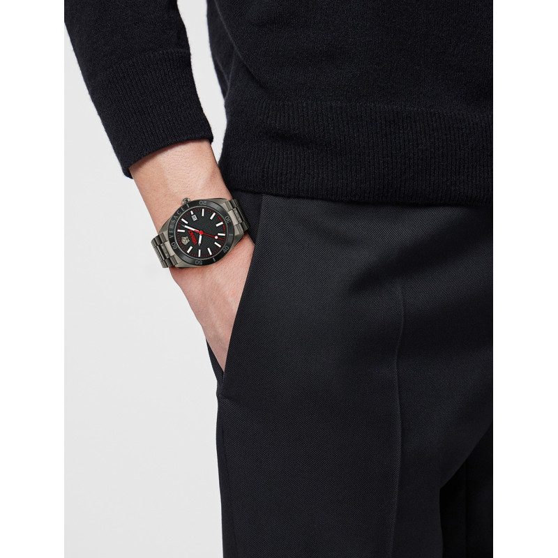 Versace VE8E00724 laikrodis