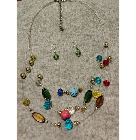 Papuošalų rinkinys su stiklo kristalais “spalvos“