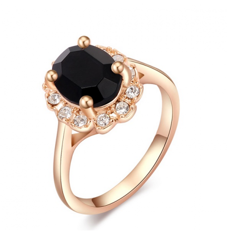 „SWAROSKI ELEMENTS“ PAAUKSUOTAS ŽIEDAS „KARATAS“, (17) DYDIS