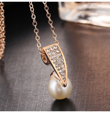 PAAUKSUOTŲ PAPUOŠALŲ RINKINYS “AUKSINIS PERLAS II“, 18K PAAUKSAVIMAS