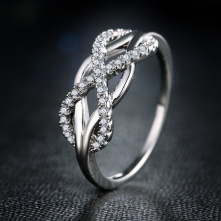 ŽIEDAS “INFINITY XI“, 17 DYDIS, 18K PAAUKSAVIMAS